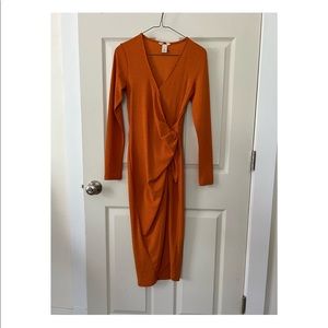 Midi orange wrap dress